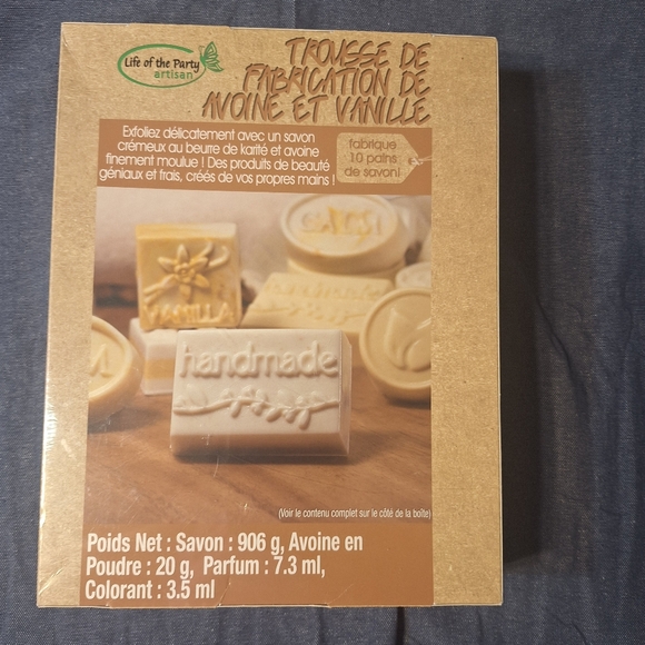 Oatmeal Vanilla Soap Making Kit - Picture 2 of 4